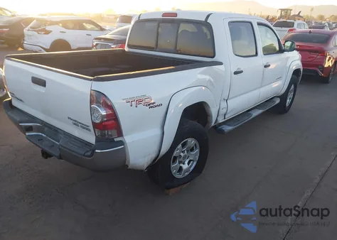 2010 Toyota Tacoma Prerunner V6 z USA, uszkodzony, nr VIN 3TMJU4GNXAM108478